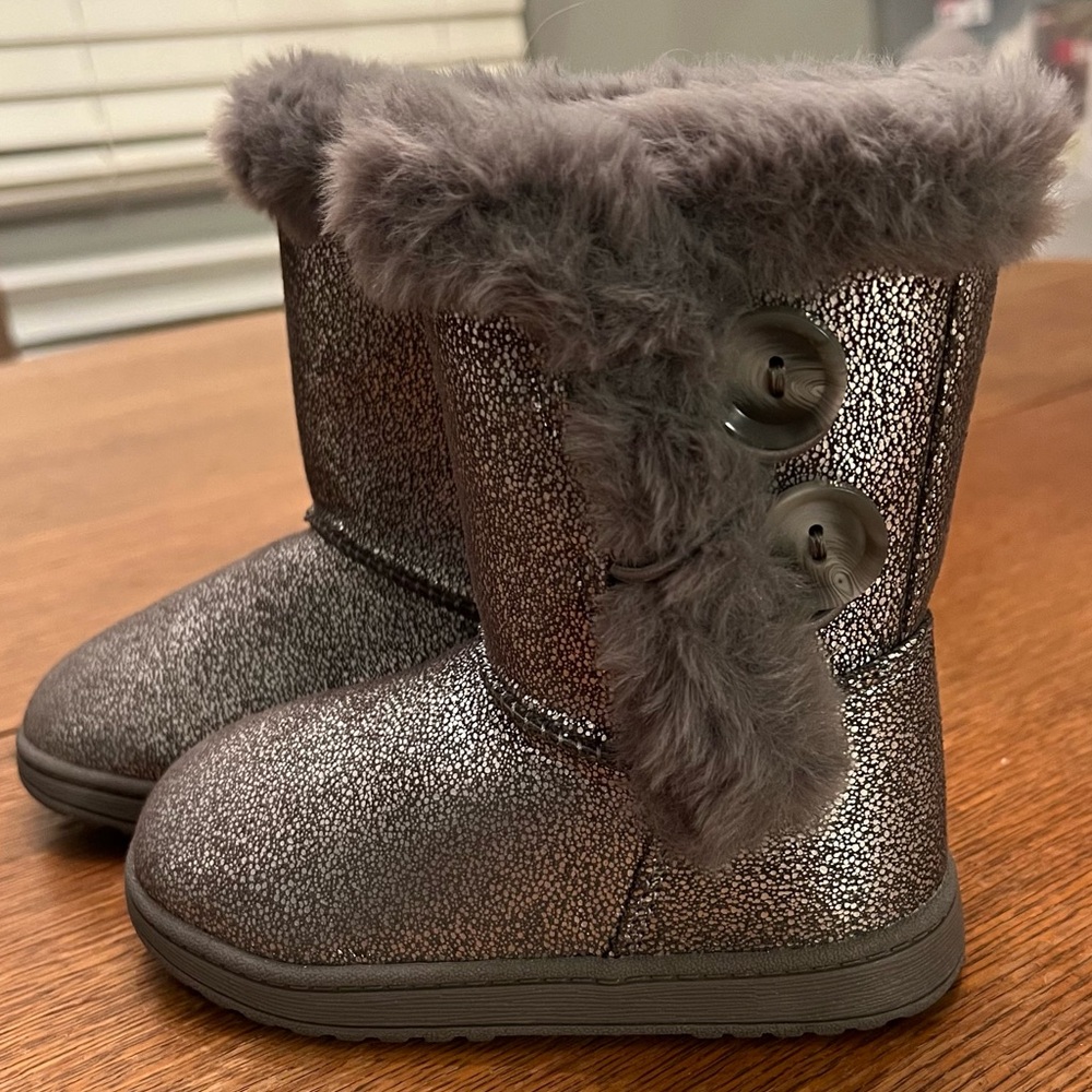 NWOT Silver Sparkle Toddler Boots